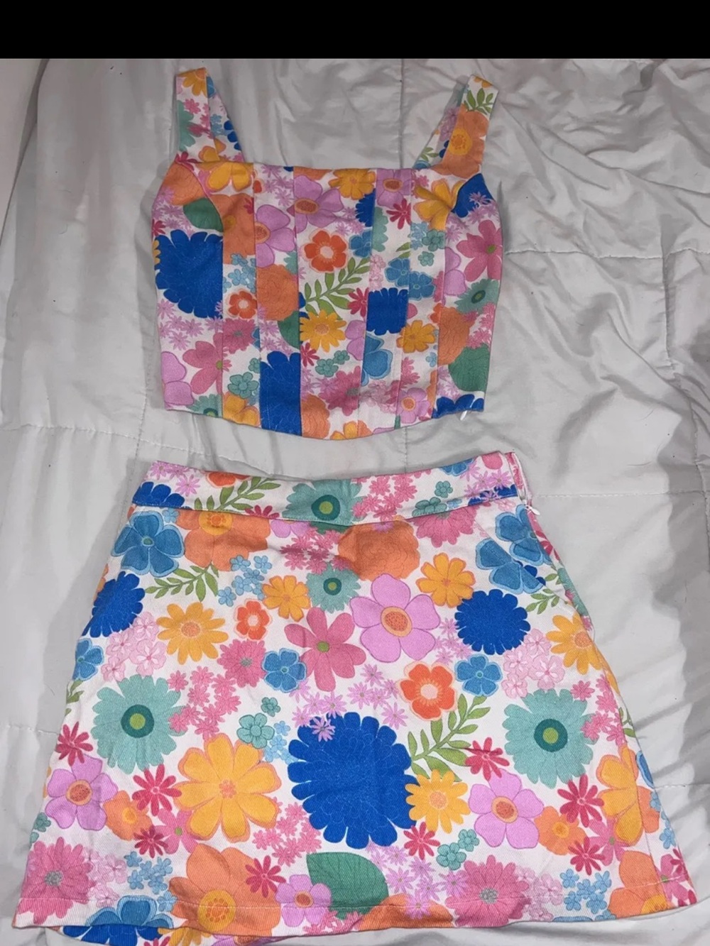 Pink Lily Multicolor Floral Crop Top & Skirt Set